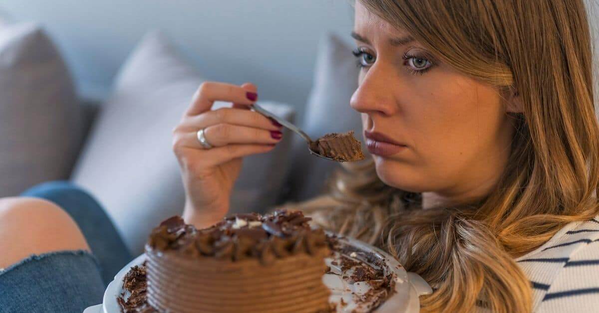 6 съвета за справяне с емоционалното хранене